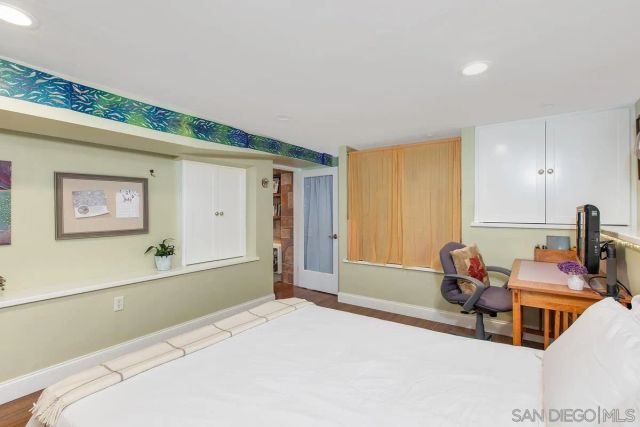 3512 Browning St, San Diego, CA 92106