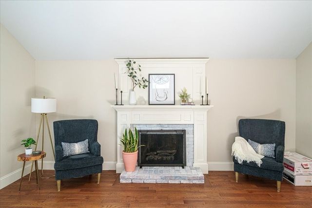 2 Tammie Rd, Hopedale, MA 01747