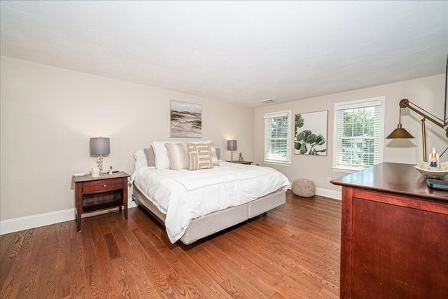2 Tammie Rd, Hopedale, MA 01747