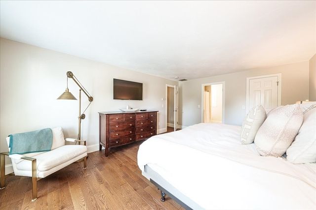 2 Tammie Rd, Hopedale, MA 01747