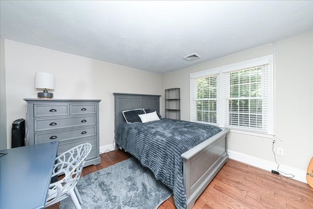 2 Tammie Rd, Hopedale, MA 01747