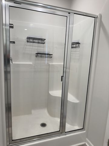 102 Cecil Rd, Lebanon, TN 37087