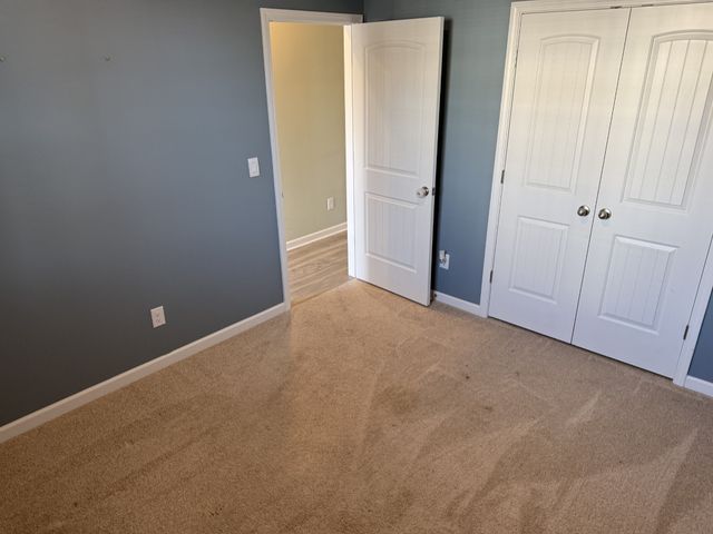 102 Cecil Rd, Lebanon, TN 37087