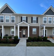 102 Cecil Rd, Lebanon, TN 37087