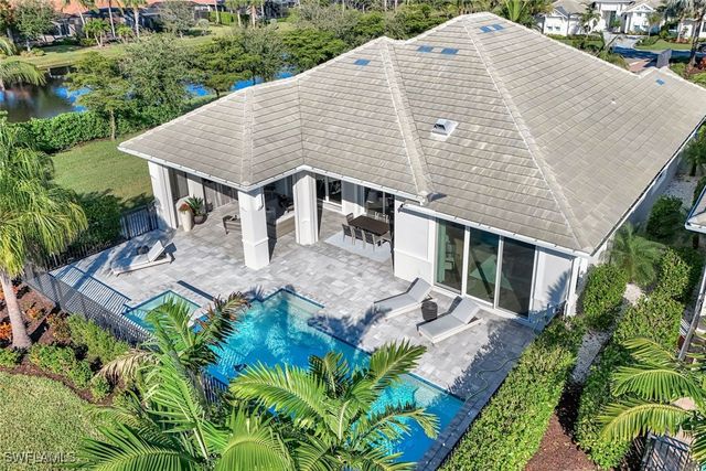 3344 Kumamoto LN, Naples, FL 34114