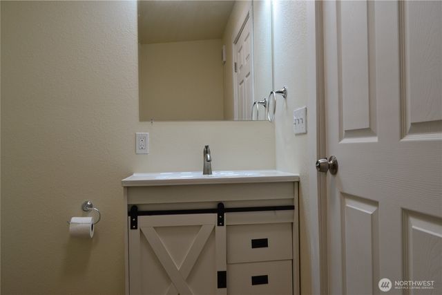 3516 E T Street, Tacoma, WA 98404