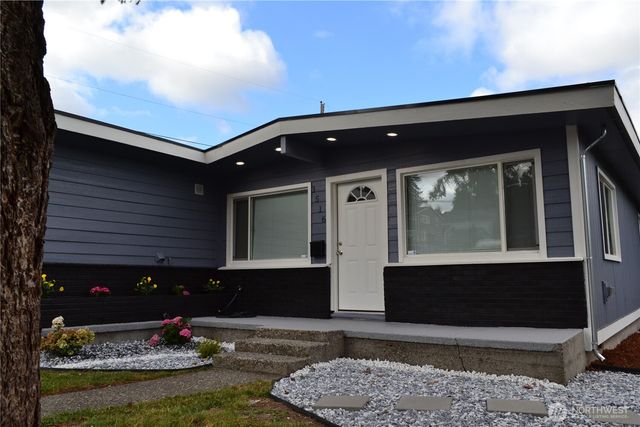3516 E T Street, Tacoma, WA 98404