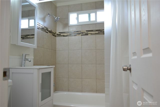 3516 E T Street, Tacoma, WA 98404