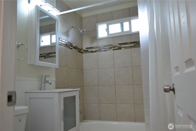 3516 E T Street, Tacoma, WA 98404