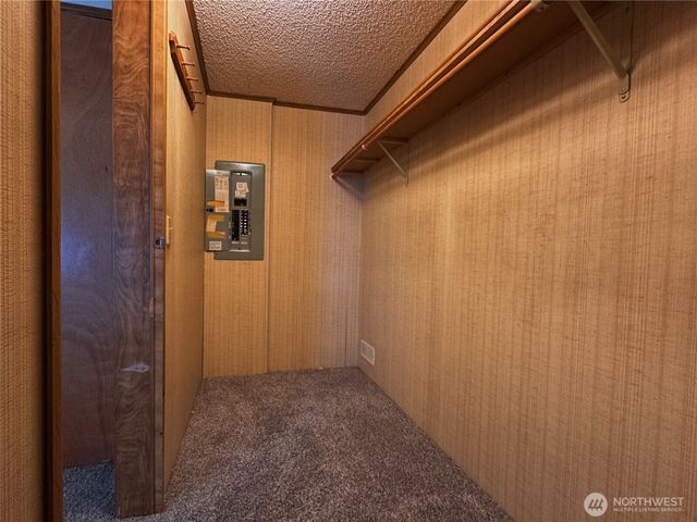 21621 186th Street E, Orting, WA 98360