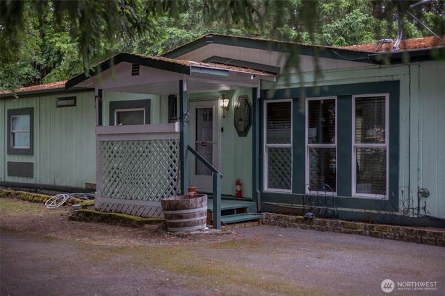 21621 186th Street E, Orting, WA 98360