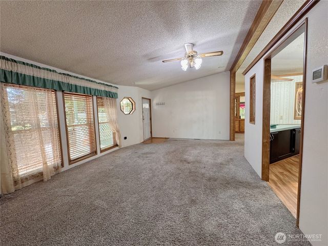 21621 186th Street E, Orting, WA 98360