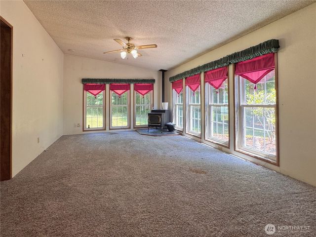 21621 186th Street E, Orting, WA 98360