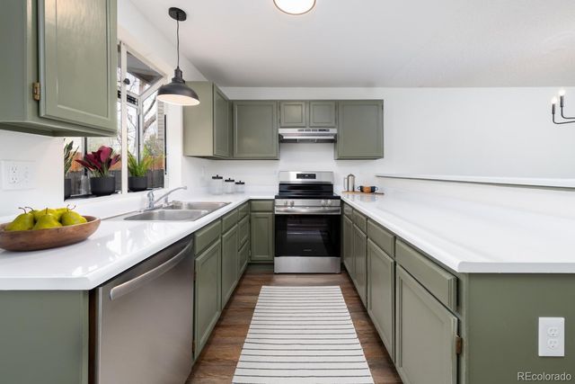 4501 S Crystal Way E301, Aurora, CO 80015