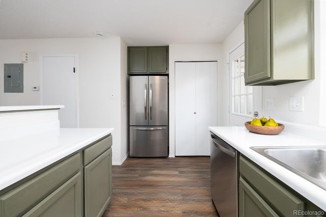 4501 S Crystal Way E301, Aurora, CO 80015