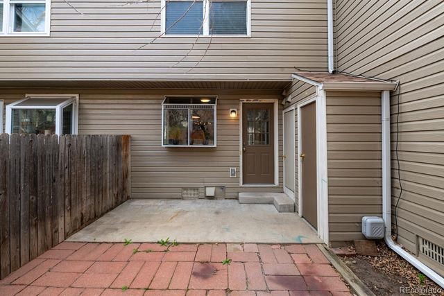 4501 S Crystal Way E301, Aurora, CO 80015