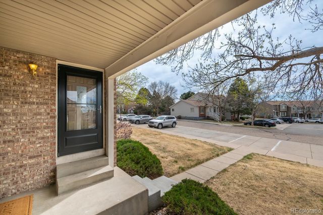 4501 S Crystal Way E301, Aurora, CO 80015