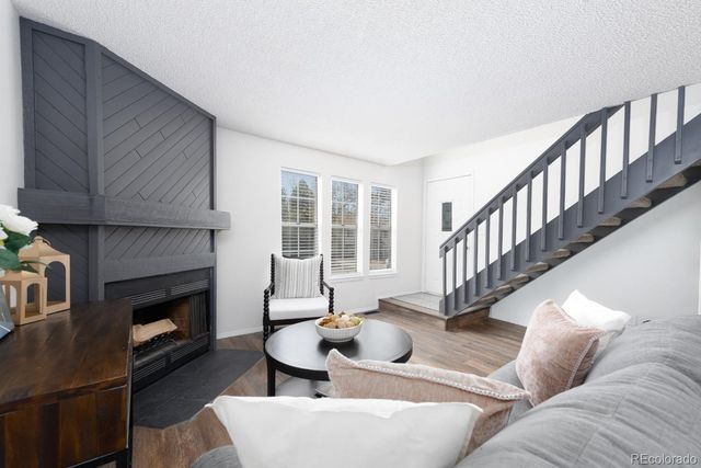 4501 S Crystal Way E301, Aurora, CO 80015