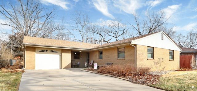 1820 Browning Avenue, Manhattan, KS 66502