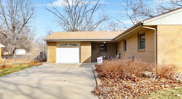 1820 Browning Avenue, Manhattan, KS 66502
