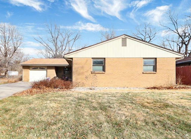 1820 Browning Avenue, Manhattan, KS 66502