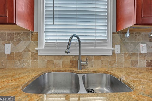 1670 Cecilia Drive SE, Atlanta, GA 30316