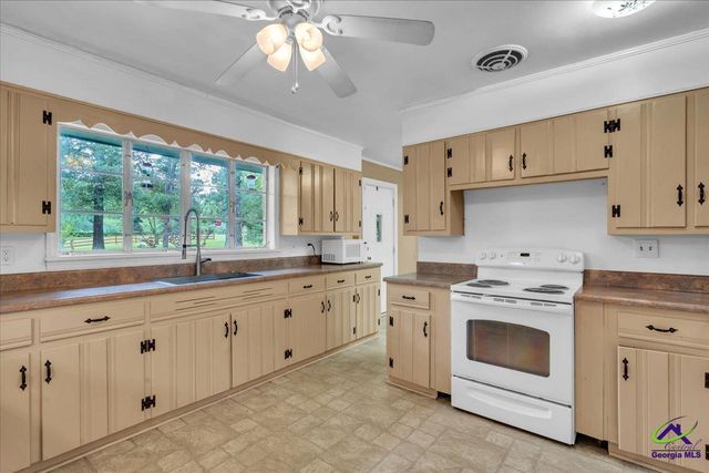 4565 Sardis Church Road, Macon, GA 31216