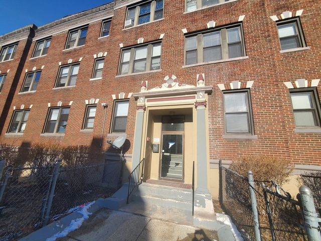 10 Abbottsford 1, Boston, MA 02121