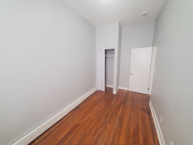 10 Abbottsford 1, Boston, MA 02121