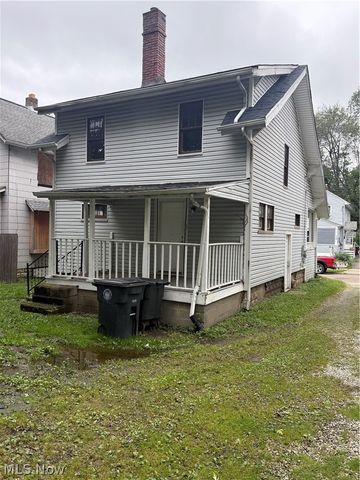 130 E Emerling Avenue, Akron, OH 44301