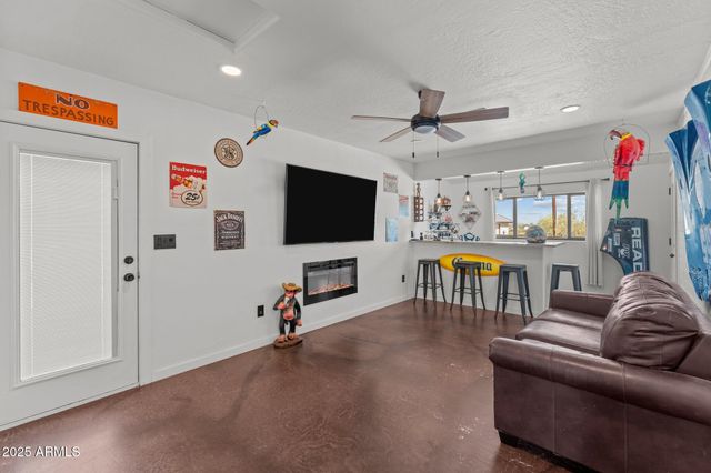 665 W Chaparral Road, Wickenburg, AZ 85390