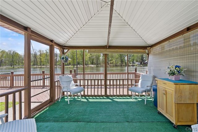 3362- 3363 Hayes Road, Lysander, NY 13027