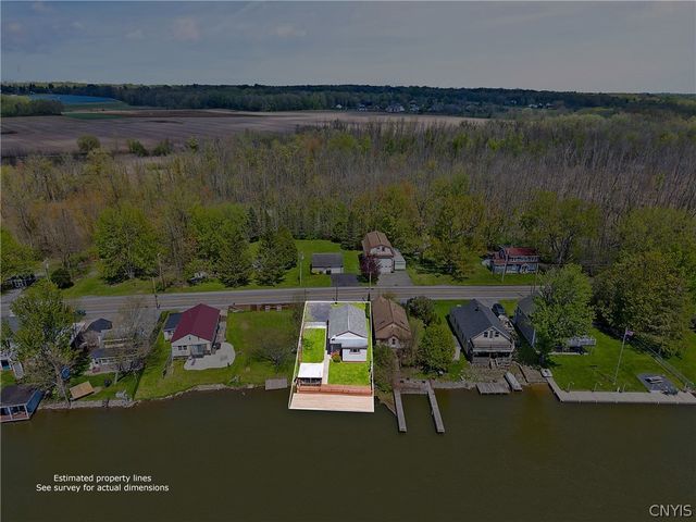 3362- 3363 Hayes Road, Lysander, NY 13027