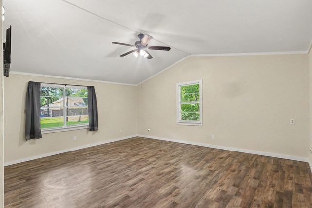 615 Elk Drive, Crosby, TX 77532