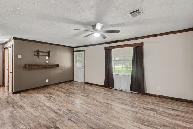 615 Elk Drive, Crosby, TX 77532