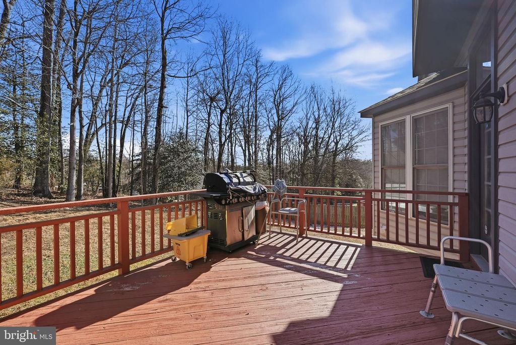 Image 13 of property listing at 6203 WOOD POINTE DR, Glenn Dale, MD 20769