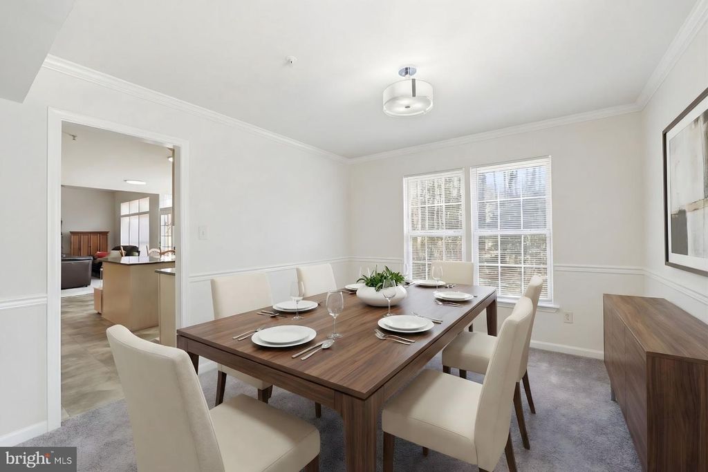 Image 5 of property listing at 6203 WOOD POINTE DR, Glenn Dale, MD 20769