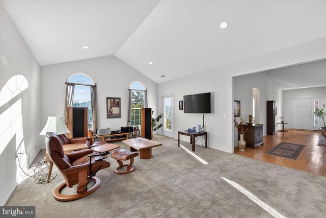 354 CALLOWAY CT, Royersford, PA 19468