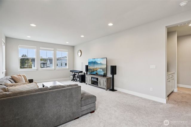 23607 SE 269th Court, Maple Valley, WA 98038