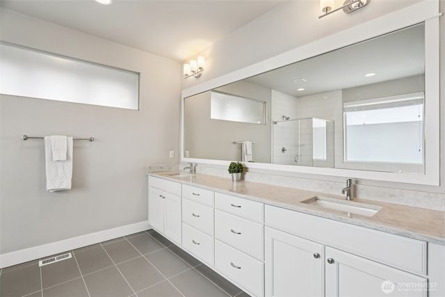 23607 SE 269th Court, Maple Valley, WA 98038