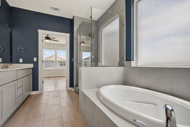 13113 Barrister LN, Buda, TX 78610
