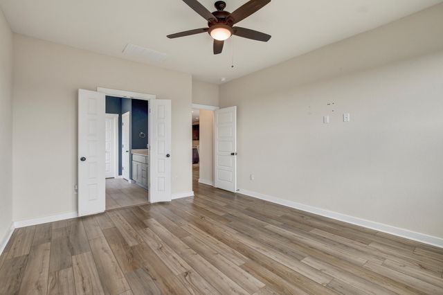 13113 Barrister LN, Buda, TX 78610