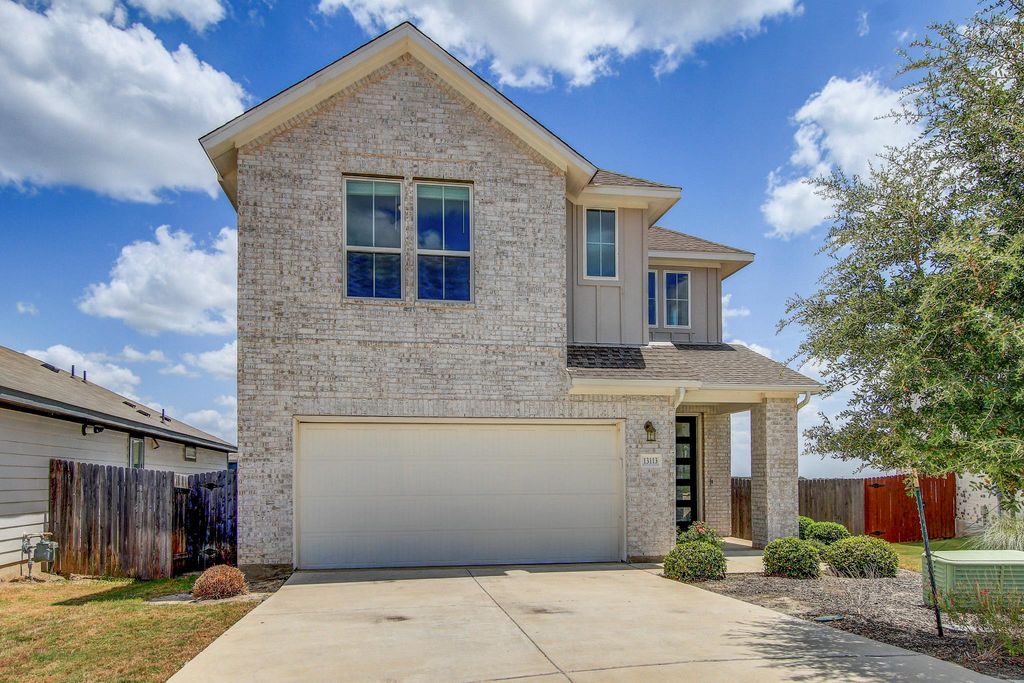 13113 Barrister LN, Buda, TX 78610