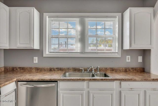 1659 Eastern Parkway, Schenectady, NY 12309