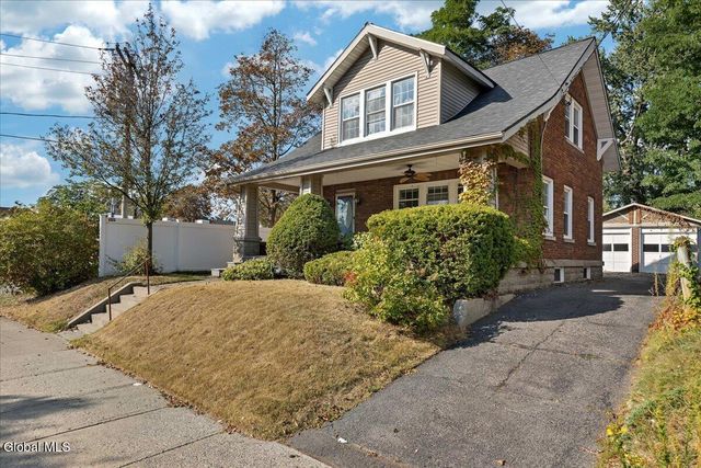 1659 Eastern Parkway, Schenectady, NY 12309