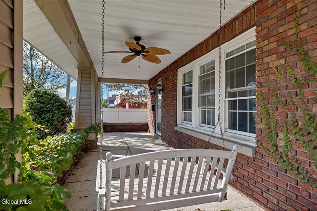 1659 Eastern Parkway, Schenectady, NY 12309