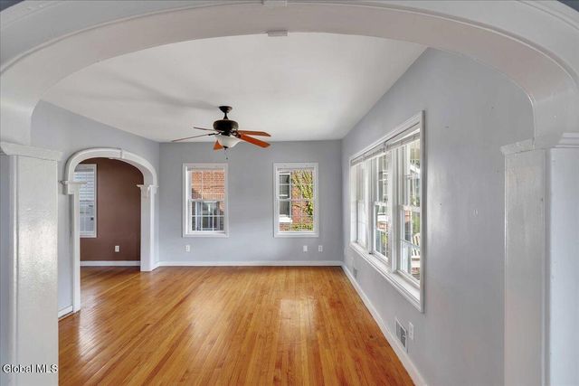 1659 Eastern Parkway, Schenectady, NY 12309