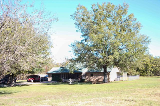 440 CR 1739, Yantis, TX 75497