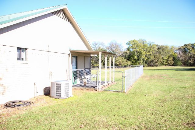 440 CR 1739, Yantis, TX 75497
