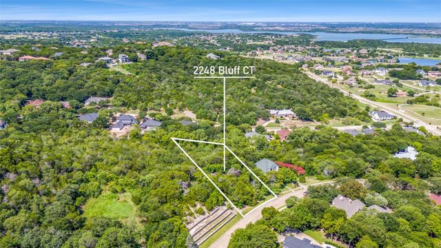 2248 Bluff Court, Cedar Hill, TX 75104
